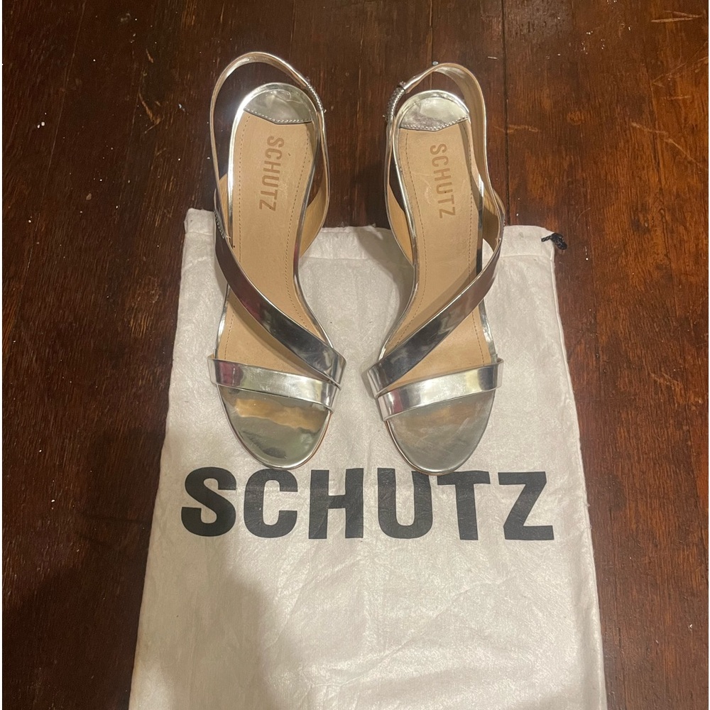 Schutz Kelly Metallic Silver Slingback Heels Size 8